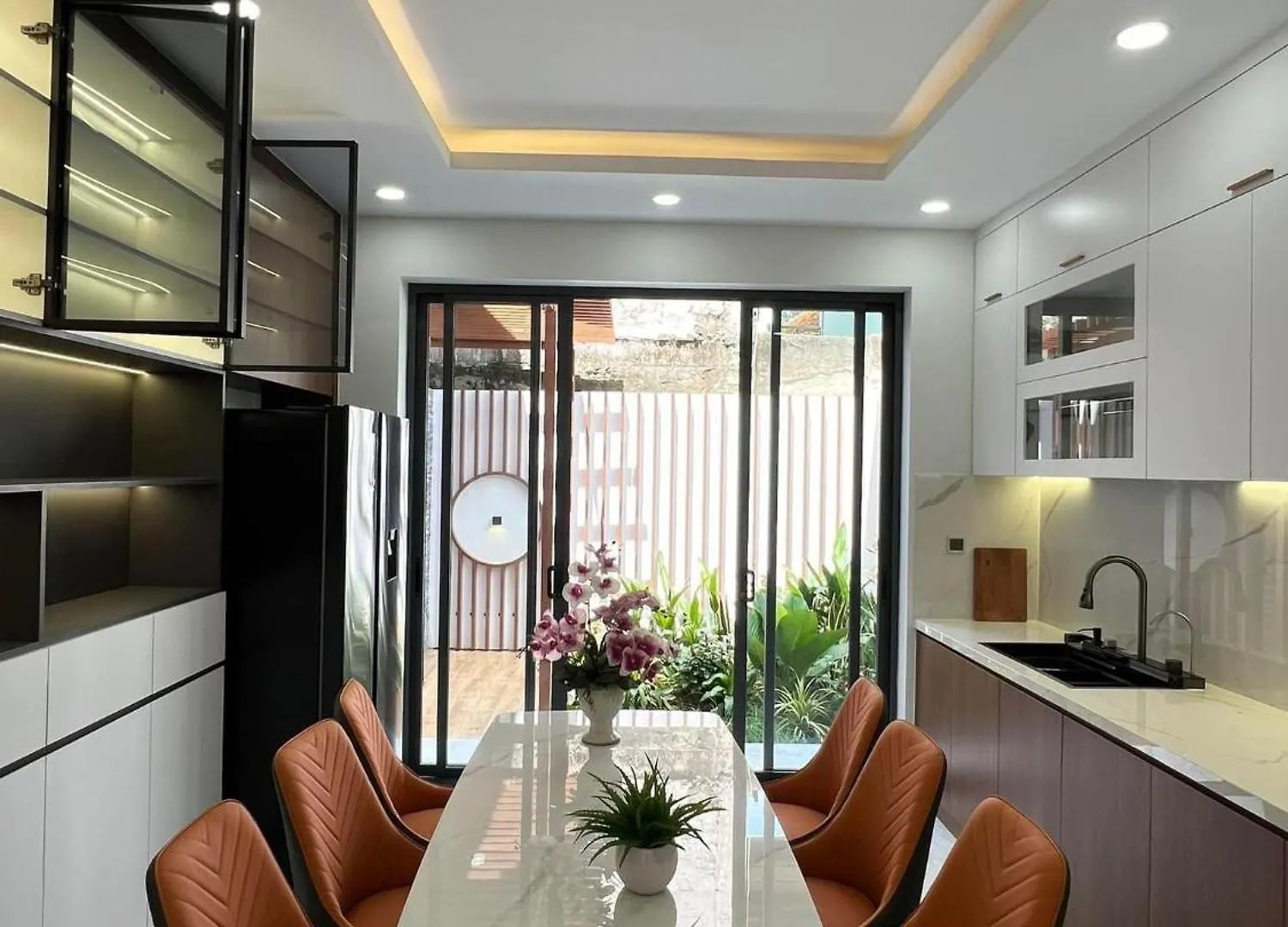 1364 Truong Sa Apartment Ho Chi Minh City Vietnam